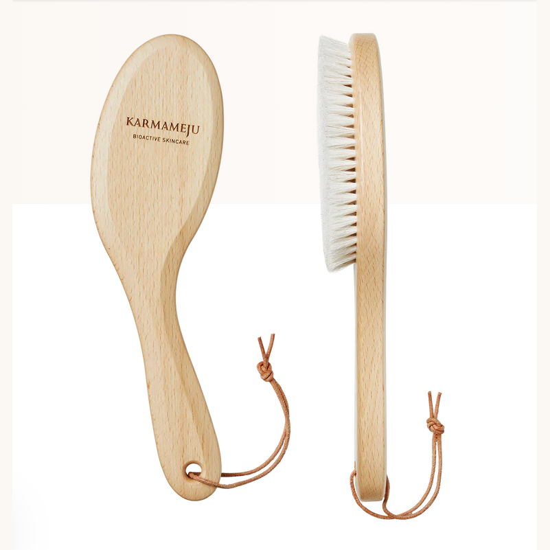 Karmameju Buff Naturlig Tørbørste   Long Handle