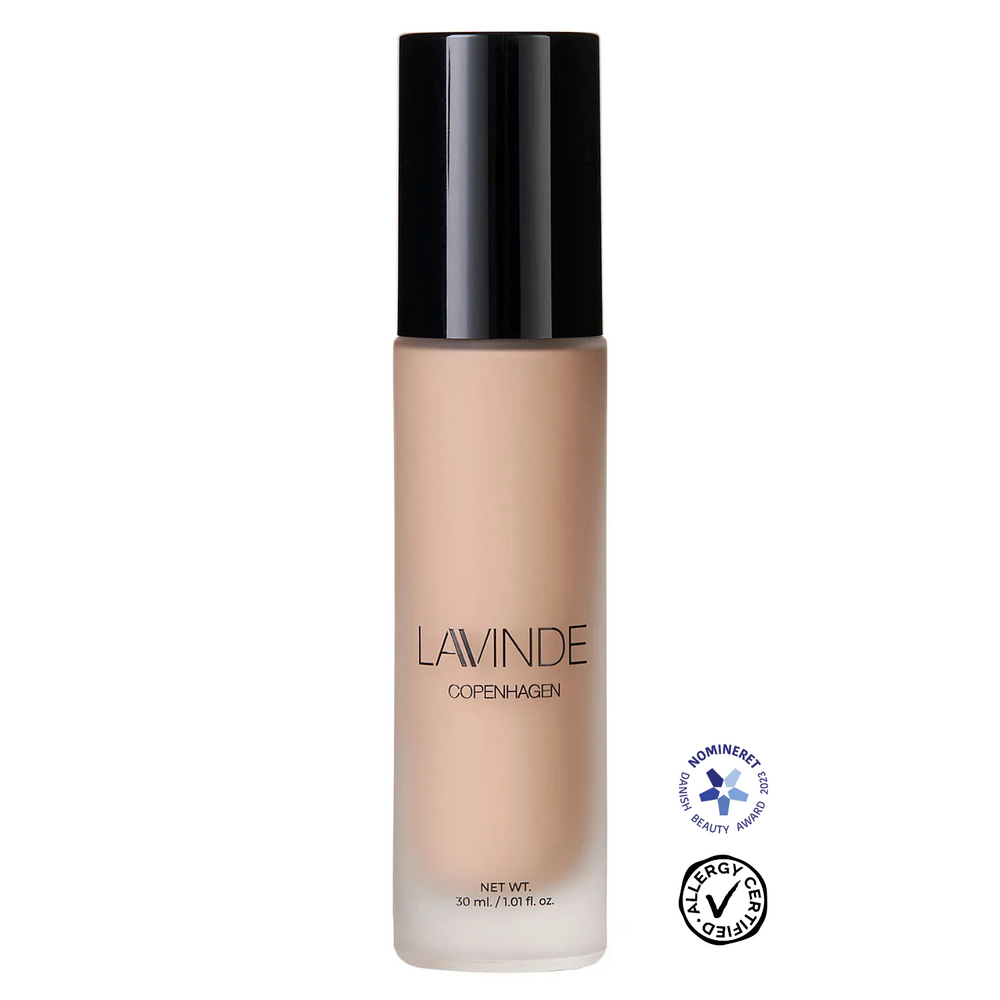 Lavinde Natural Glow Liquid Foundation   Sand 203  30ml